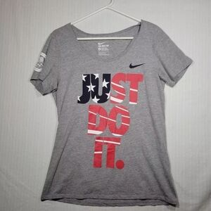 The Nike Tee Womens Medium Top T-Shirt Just Do It United States Olympic Team